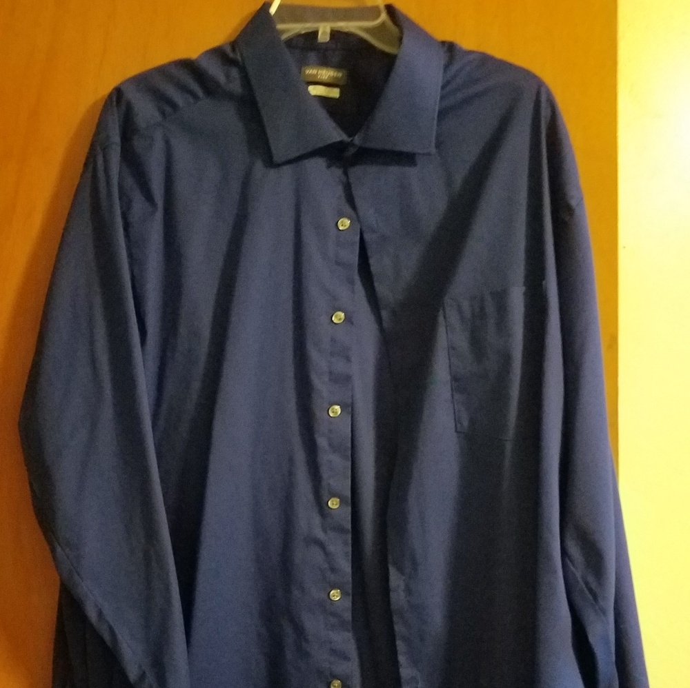 Men's dress shirt